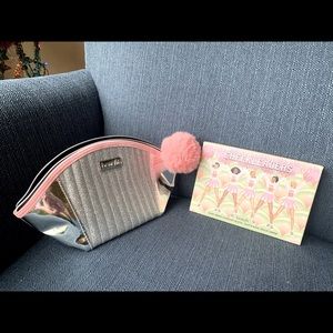 New! Benefit cosmetic bag with bronzer set.